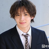 「今日好き」今井暖大（はると）バイク跨る“夜ドライブ”ショットに反響「愛車？」「絵になりすぎる」の声