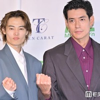 記者会見に出席した窪塚愛流、中島歩（C）モデルプレス