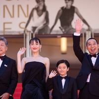 千鳥・大悟、カンヌで綾瀬はるかをエスコート「箱の中の羊」上映後9分間スタンディングオベーション続く