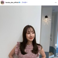 元「ZIP！」リポーター團遥香、美ボディ際立つタイトノースリ姿「スタイル抜群」「ヘルシーで素敵」と反響
