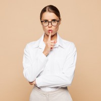「貢献度が低い人は発言権がない」⁉人事が明かした「評価」にまつわる5つのホンネ。評価されるために必要なスキルとは？【経営コンサルが解説】