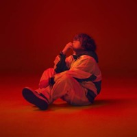 Vaundy監督・出口夏希出演「イデアが溢れて眠れない」MV公開｜新曲「気まぐれ」配信リリースへ