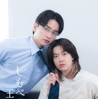 瀬戸利樹、小川史記（C）たつもとみお／シーモアコミックス（C）TOKYO MX