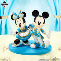 〈ミッキー＆ミニー〉 スペシャルフィギュア© Disney© Disney/Pixar