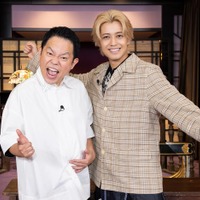 津田篤宏、高橋海人（C）テレビ東京