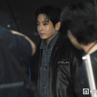BTS・Jung Kook（ジョングク）原宿降臨 車乗り込む直前まで神対応に歓声鳴り止まず