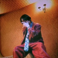 Night Tempo、今年の夏を盛り上げるダンスナンバー「Cyber Era (feat. mashi-lo)」を6月10日に配信｜ライブシーンでも存在感