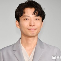 星野源、金髪に電撃イメチェン 韓国アーティスト公演でお披露目「雰囲気変わりますね」「想像以上に似合っててかっこいい」