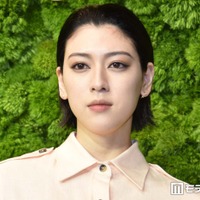 三吉彩花、ブラトップ姿で美くびれ大胆披露「引き締まっててカッコいい」「スタイルレベチ」と絶賛の声