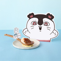 とどめの一撃ミニカレー　880円税込 ©nagano ️©ナガノ / 2026「映画ちいかわ」製作委員会
