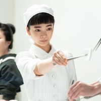猫背椿、見上愛「風、薫る」第61話（C）NHK