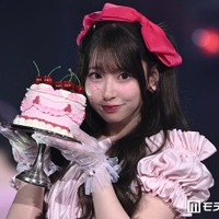 CUTIE STREET桜庭遥花、リボン映える甘めガーリー ケーキ手に愛らしさ溢れる表情【オキコレ2026】