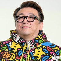 Snow Man向井康二「SAKAMOTO DAYS」撮影現場に来訪「めめこじたまらん」「差し入れの気遣い流石」福田雄一監督が3ショット公開