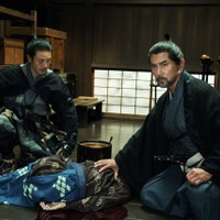 『黒牢城』(C)米澤穂信/KADOKAWA　(C)2026映画「黒牢城」製作委員会
