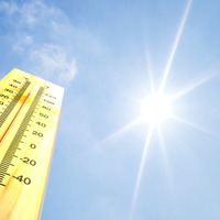 高すぎる肌温度は未来のたるみ原因！？紫外線カットだけじゃない「肌冷却」も究極のエイジングケア【夏の肌ケア新常識】＜大人の夏悩み解決・第1回＞