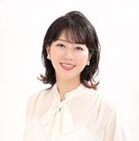 前田彩名氏