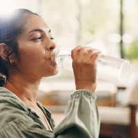 朝の１杯が「熱中症予防」に！？寝る前なら睡眠の質も高める「ほぼ完全栄養食」の飲み物とは？【管理栄養士が教える】
