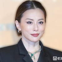 米倉涼子、バレエ衣装姿で美デコルテ際立つ「ため息が出るほど美しい」「一瞬で世界観に引き込まれそう」と反響