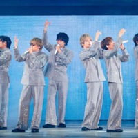 キスマイ、15周年記念日に2大発表 軌跡辿るツアーで初の演出・懐かしエピソードも【「fan IS ・・・・・・」ライブレポート】
