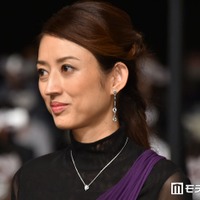 2児の母・小沢真珠、娘達とUSJ満喫 3ショットに反響「3人ともスタイル抜群」「綺麗なママ」