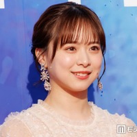 AKB48グループ4代目総監督、美ウエスト際立つ衣装ショット公開「まるでお人形さん」「引き締まっててすごい」と反響
