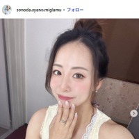 プロテニス・園田彩乃選手、美腹筋際立つへそ出しキャミソール「憧れのボディライン」「大人っぽくて素敵」