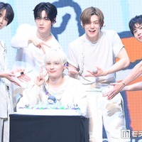 TOMORROW X TOGETHER、来日プレミアムライブ開催 HUENINGKAIはサプライズ誕生日祝福に驚き