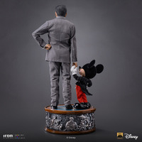 「デラックス・レガシーレプリカ・シリーズ」1/4スケール　ウォルト・ディズニー＆ミッキーマウス／260,000円 (税込)