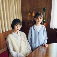 【Harry Potter x GLOBAL WORK】乾きやすいプリントスウェット 4,990円（税込）／ジャガードVカーディガン 5,990円（税込）