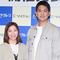 「りくりゅうのありがとうツアー presented by 木下グループ」開催発表記者会⾒に出席した三浦璃来、木原龍一（C）モデルプレス