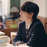 『ないものねだりの君に光の花束を』©2026『ないものねだりの君に光の花束を』製作委員会
