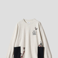 サンディ・クローズを誘拐｜サイドポケットスウェット／¥7,900／©Disney