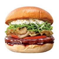「山葵わさびタルタル舞茸ビーフバーガー」（提供画像）
