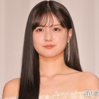 元乃木坂46中村麗乃、スタイル際立つミニドレス＆透けタイツ姿披露「可愛すぎて言葉にならない」「破壊力抜群ですね」の声