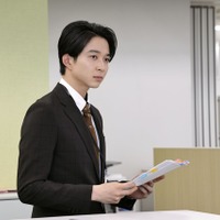 「お前のほうからキスしてくれよ」やまやで／シュークリームPOP／ＮＢＣユニバーサル・エンターテイメント