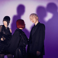 CLAN QUEEN、TVアニメ『PSYREN -サイレン-』OPテーマ「WARNING!!」MV公開。メンバーのマイが監督