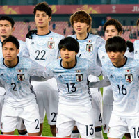 AFC U-23選手権、板倉滉が英雄に！タイ戦の「劇的ゴール」を見る