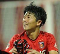 武藤雄樹が皆に「寿司をもたらす」！レッズが勝ったら、がってん寿司へ