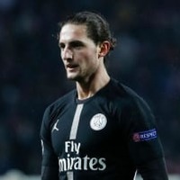 PSG、「夜遊び」発覚のラビオを一時解雇…ユナイテッド戦の最中に