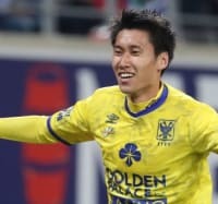 鎌田大地、ベルギーで13点目！関根との日本人コンビでついにやったぞ