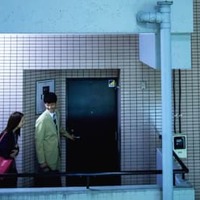 代官山のマンションの402号室。限られた者だけが知る8席のカウンターイタリアンが艶っぽい！