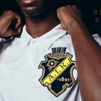 名門クラブAIK、「でかエンブレム」のユニフォームを発表！でも即完売に