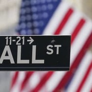 NY株反発、658ドル高