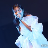 シンガーソングライター・NOCO、ミニワンピで美脚スラリ 実話をもとにした失恋ソング披露【STARRZ TOKYO】