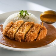 【イギリスで】スーパーで買ったカツカレーにカツが入っていない…？その後まさかの事実に「衝撃」