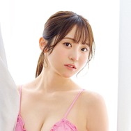 上智大卒・かとゆり、“集大成グラビア”で豊満バスト披露「今回が最後になると思います」
