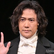 稲垣吾郎、憧れの人物明かす「僕はどっちかというとポーカーフェイス気味」クリスマスイブに主演舞台100公演目達成【No.9－不滅の旋律－】