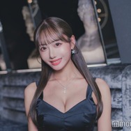 【#変化する夜職界隈】銀座から六本木へ「グローバルに活動していきたい」売れるキャバ嬢を目指す、ゆりかの覚悟──東京・六本木「FABRIC LOUNGE TOKYO」