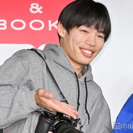 かが屋・加賀、大物歌手から直々オファーで写真展のカメラマン担当に スタジオからは驚きの声