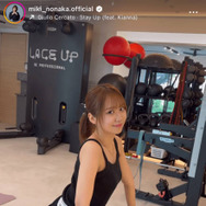 モー娘。野中美希、美スタイル際立つスポーツウェア姿の筋トレSHOTに「凄い」「かっこいいです」の声